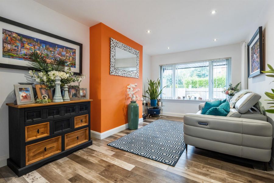8 Hollymount Road