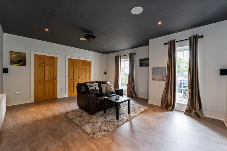 2 Mountpleasant Drive