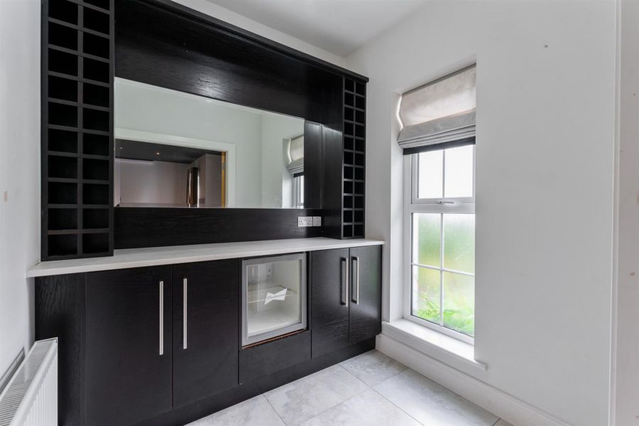 2 Mountpleasant Drive