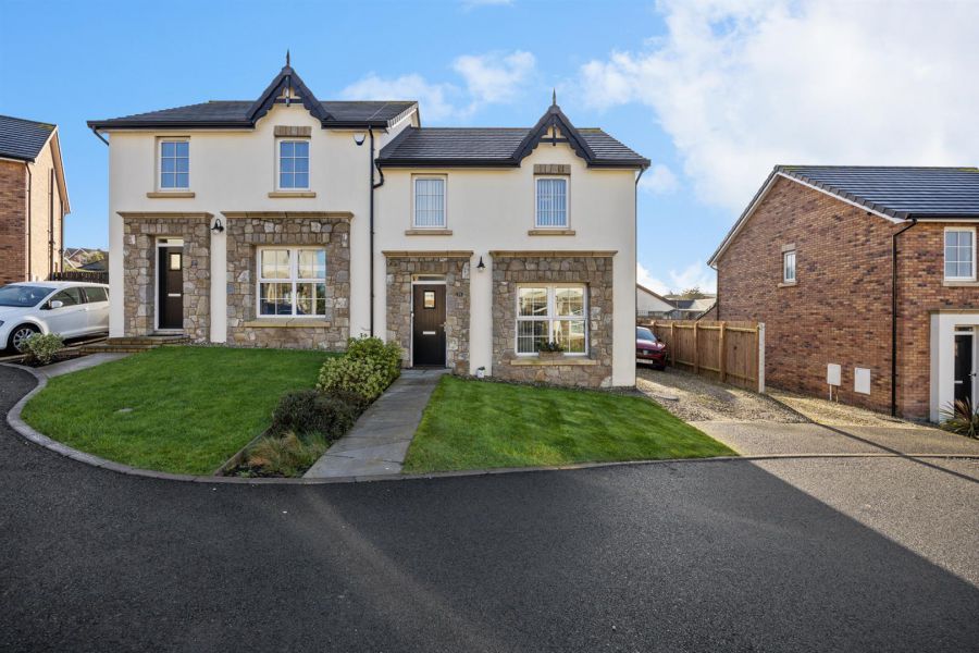 25 River Hill Lane