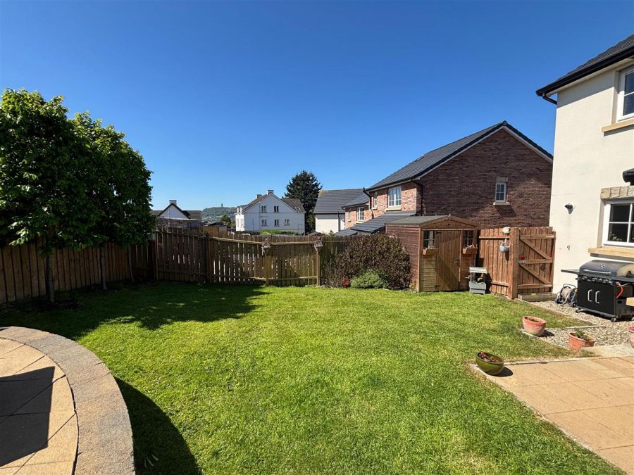 25 River Hill Lane