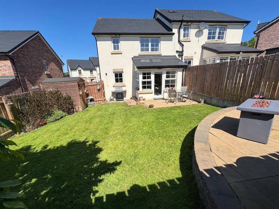 25 River Hill Lane