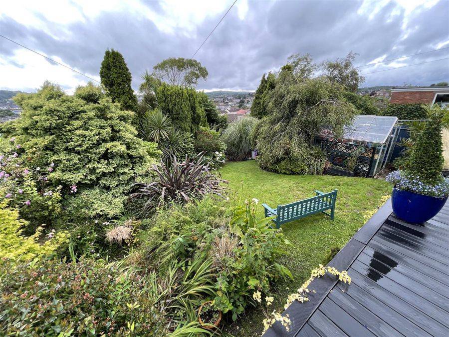 32 Strangford Heights