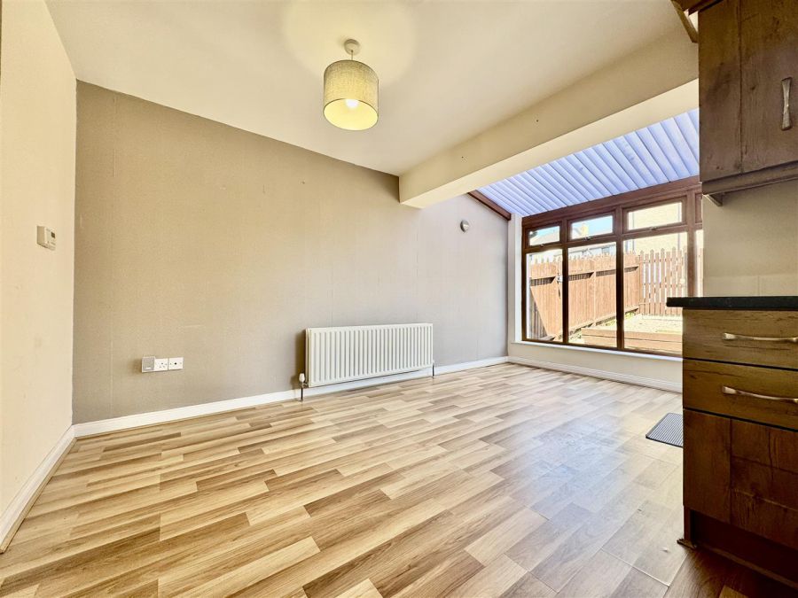 2 River Hill Grove