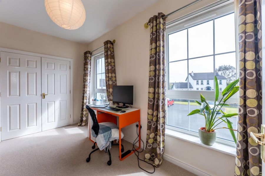 6 Green Gables Manor