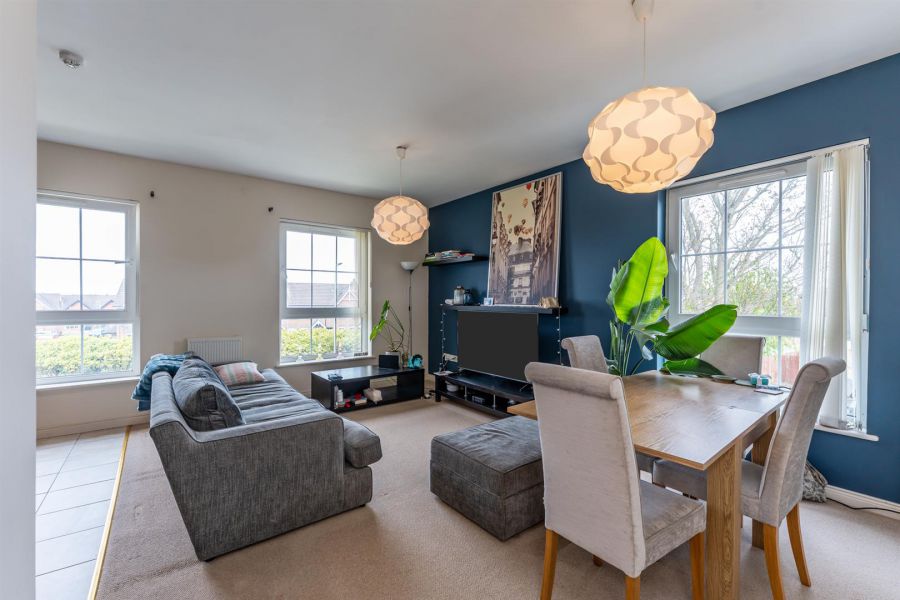 6 Green Gables Manor