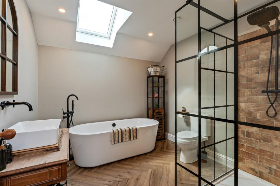 The Willows, 11c Cunningburn Road