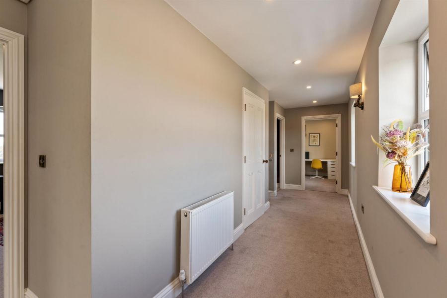 The Willows, 11c Cunningburn Road