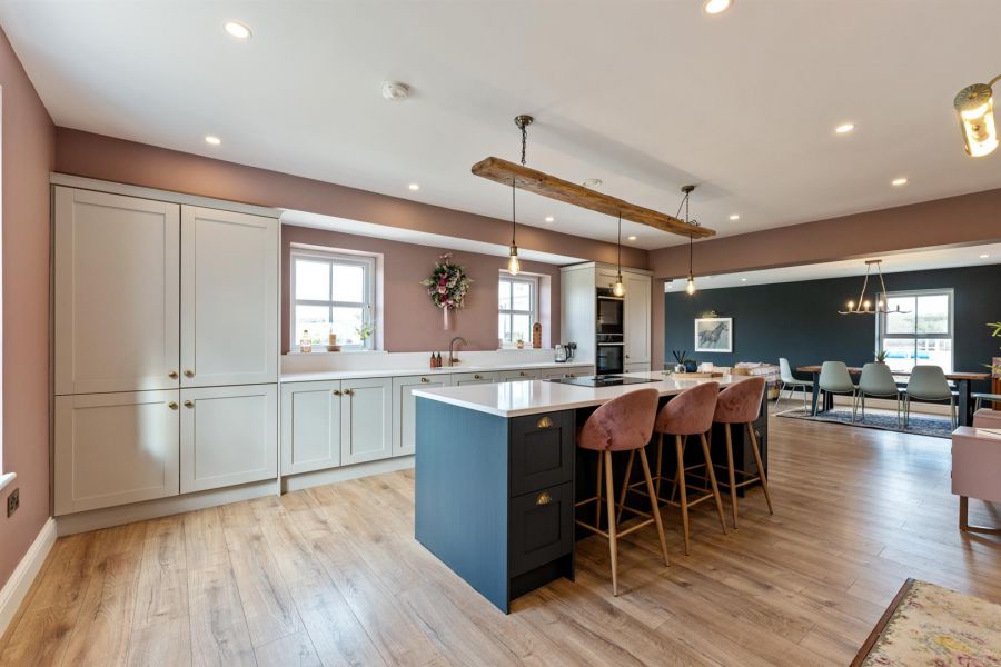 The Willows, 11c Cunningburn Road