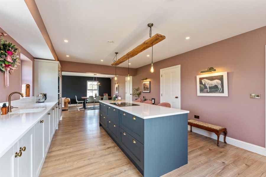 The Willows, 11c Cunningburn Road