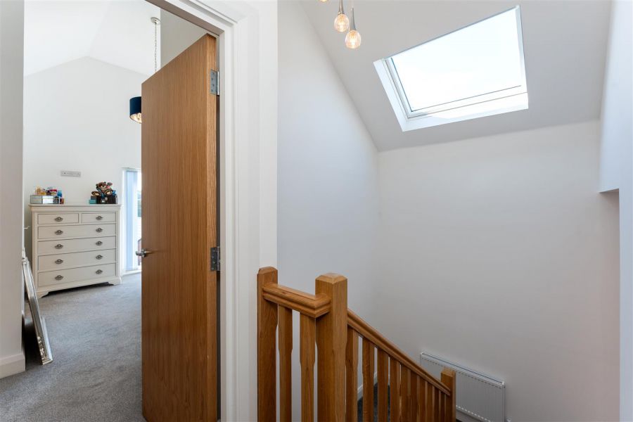 20 Milecross Manor