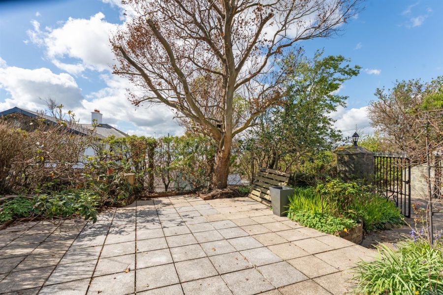 104 Portaferry Road