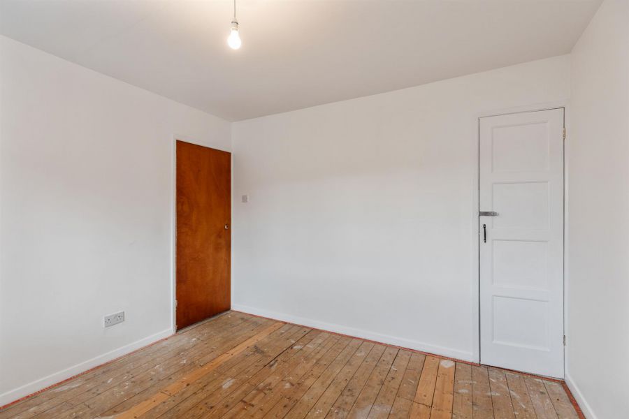1 Shimna Close