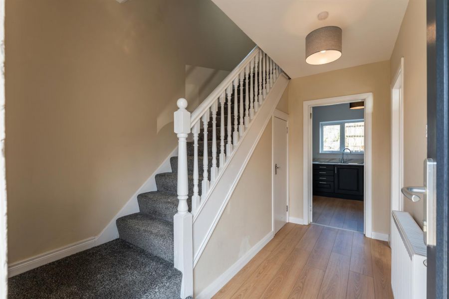 18 Slievemore Avenue
