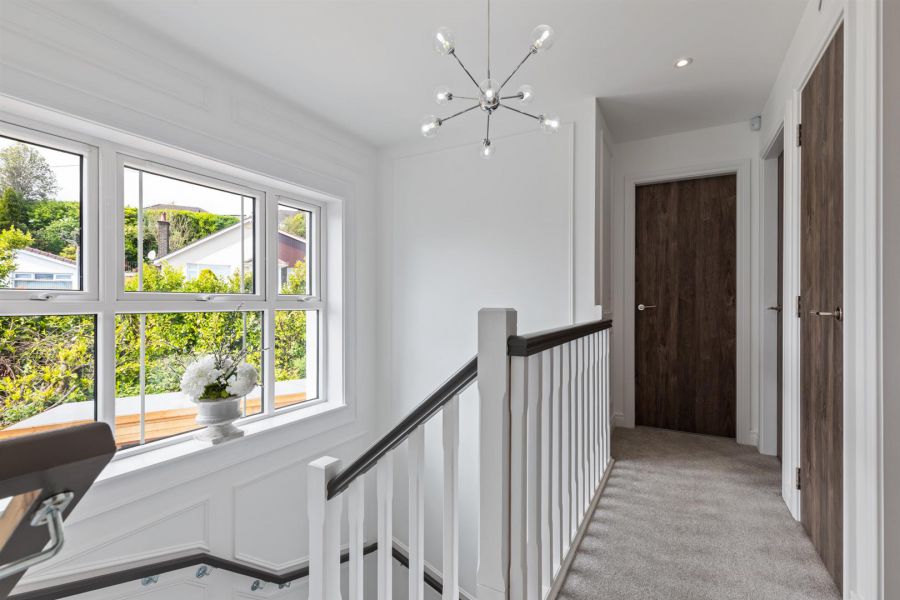 6 Brynmor Park