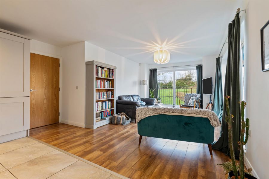 Apt 50 Lakeview Manor