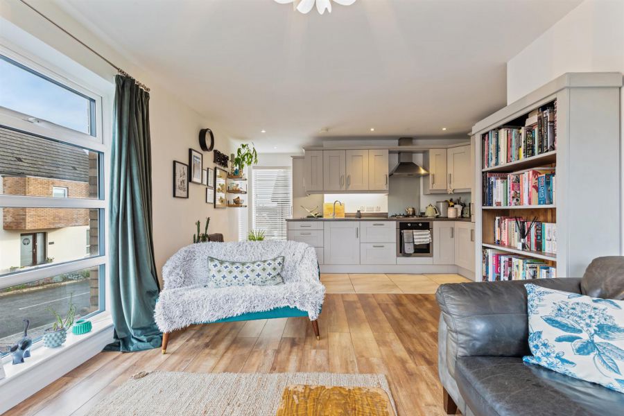 Apt 50 Lakeview Manor