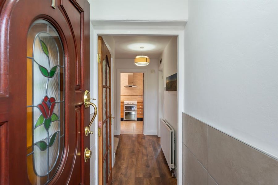1 Tara Crescent