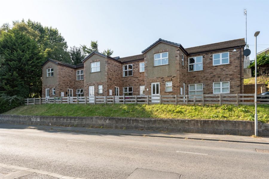 Apt 5 Glen Vale, 43 Glen Road