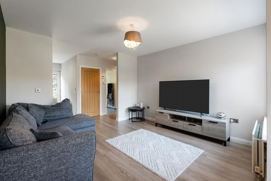 Apt 5 Glen Vale, 43 Glen Road