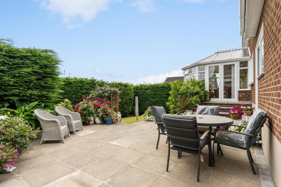 8 Beverley Drive