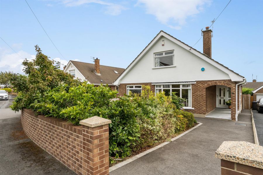8 Beverley Drive