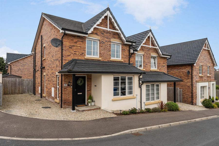 25 Lily Wood Lane