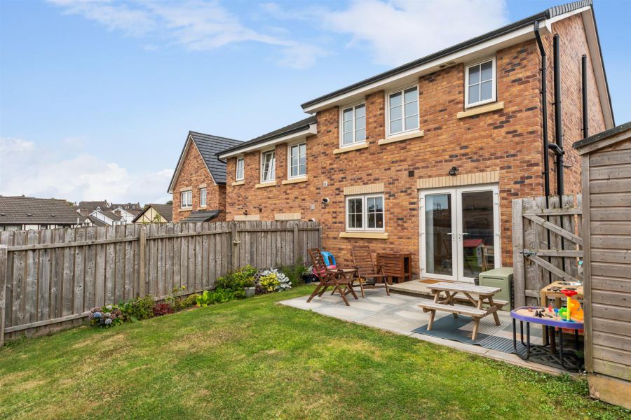 25 Lily Wood Lane