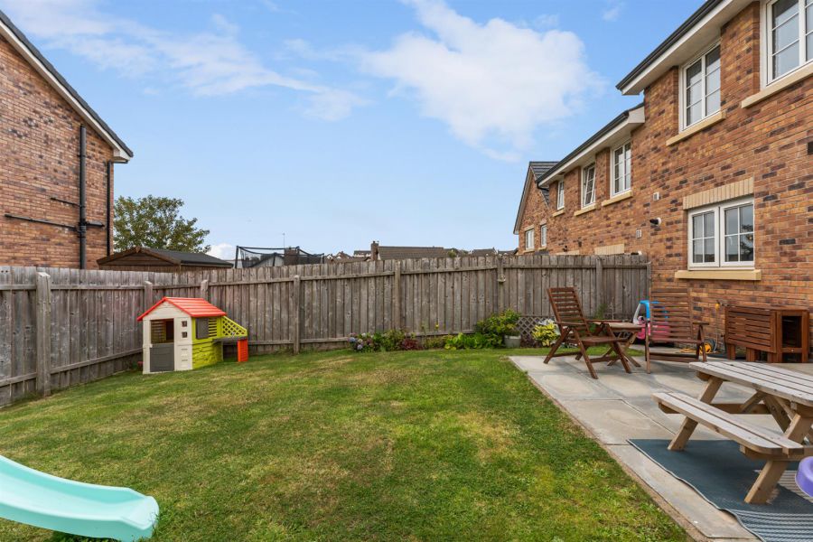 25 Lily Wood Lane