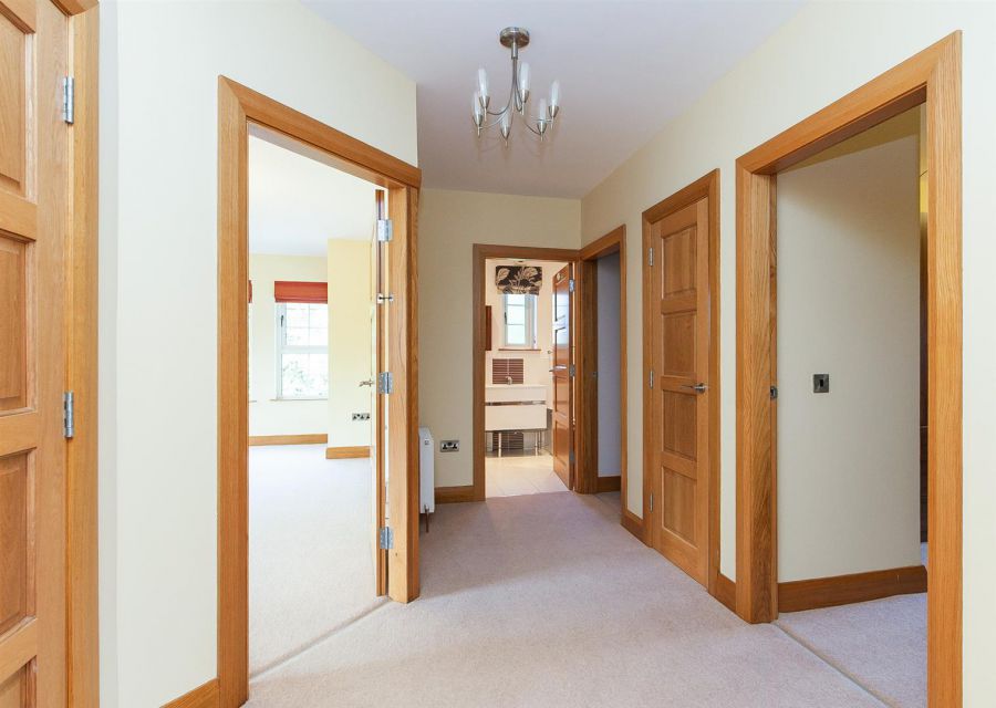 6 Ardnavalley Avenue