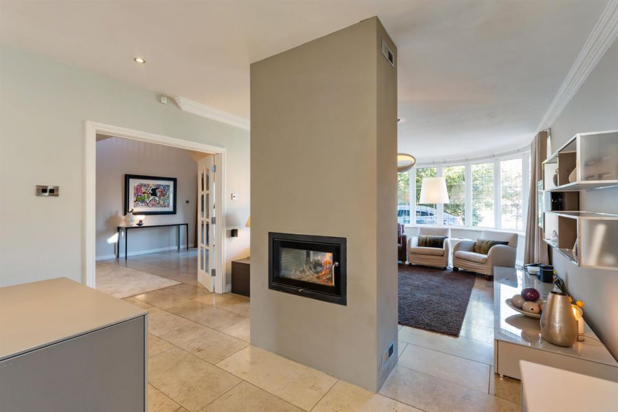 17 Manor Park