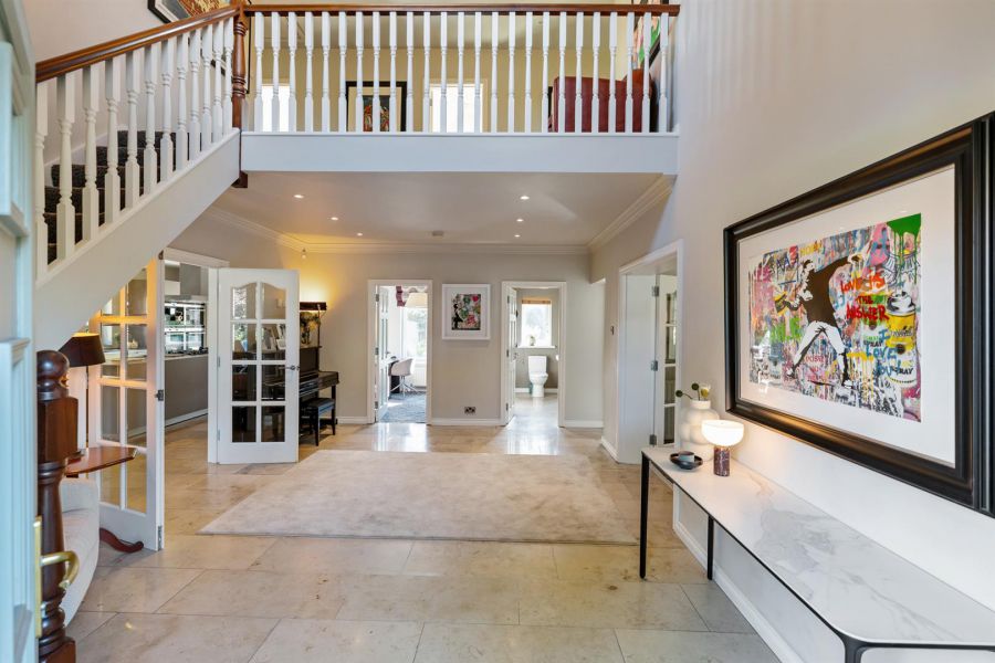 17 Manor Park