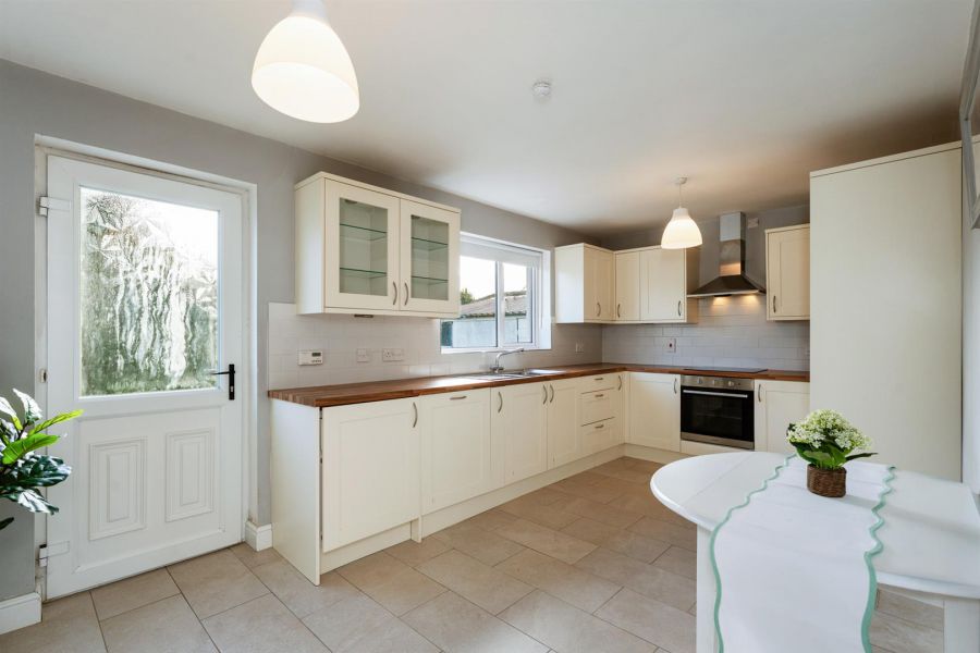 4 Regency Drive