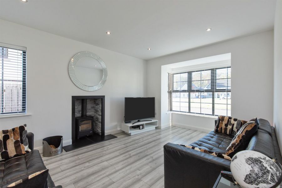 5 Blackrock Avenue 5 Blackrock Avenue