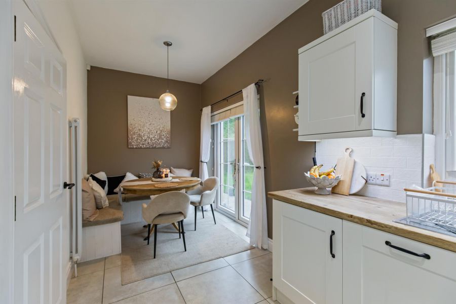 6 Blackwood Crescent
