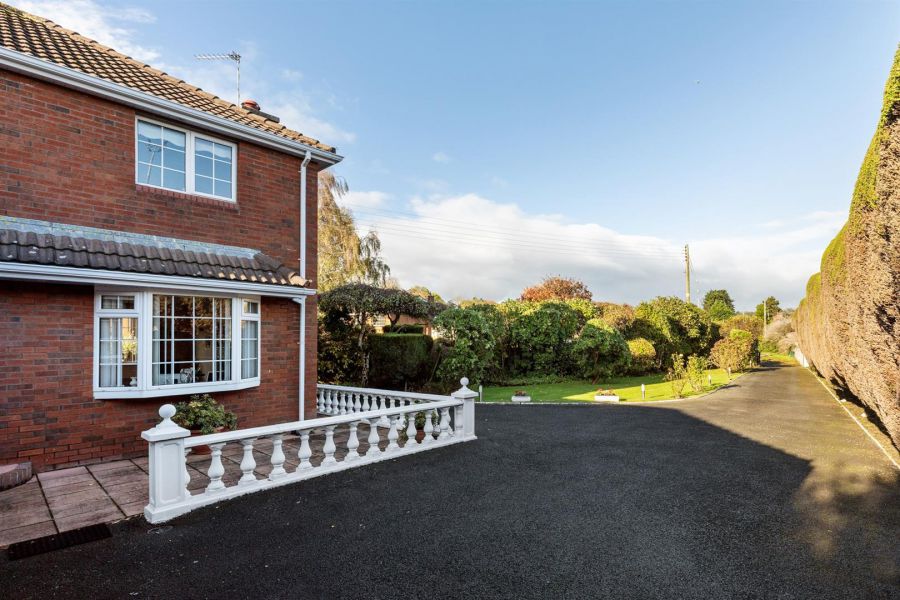 12A Manse Road 12A Manse Road