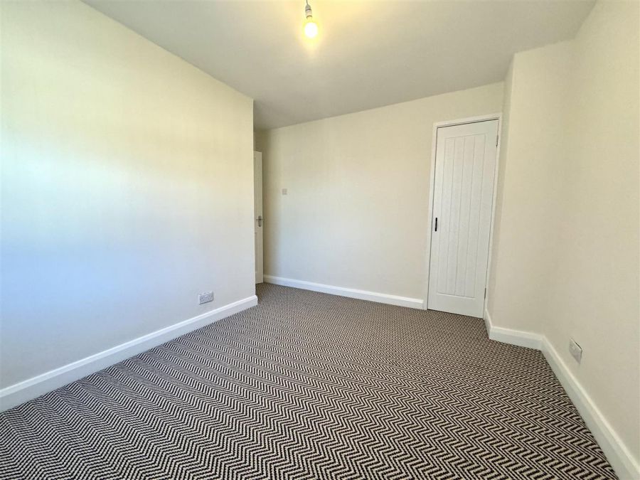 10 Thornleigh, Ringneill Road