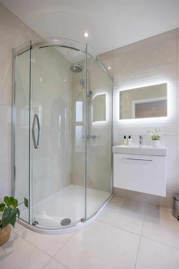 Hillside Cottage, 27A Craigarusky Road