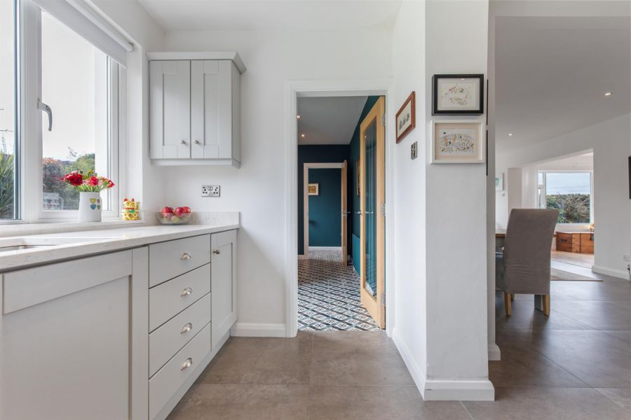 Cairnview, 120 Ballybarnes Road