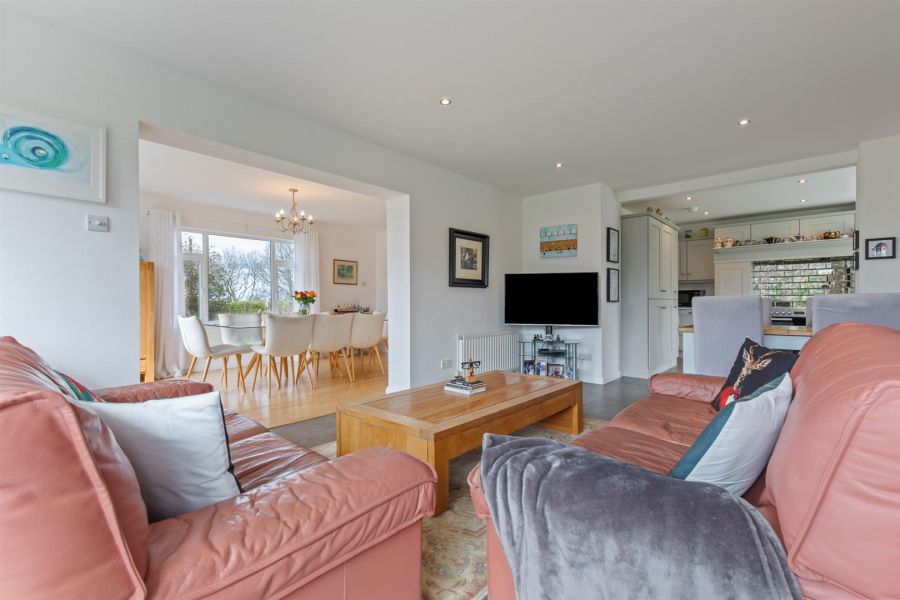 Cairnview, 120 Ballybarnes Road