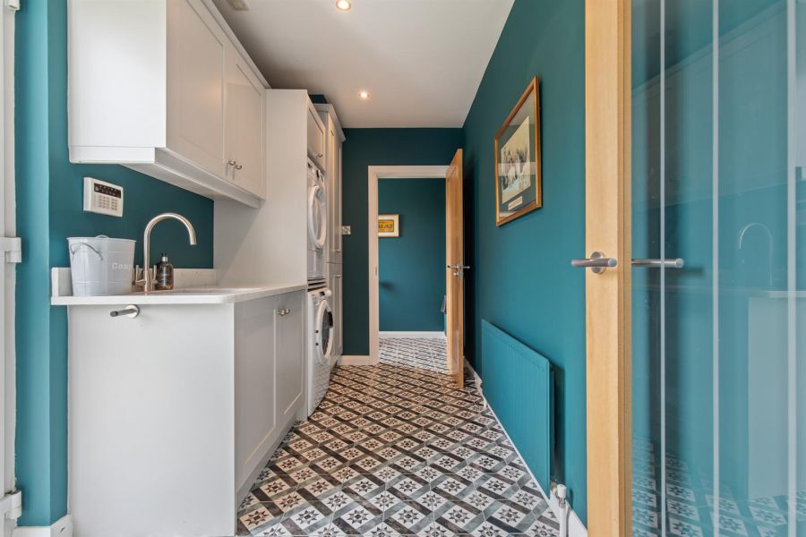 Cairnview, 120 Ballybarnes Road