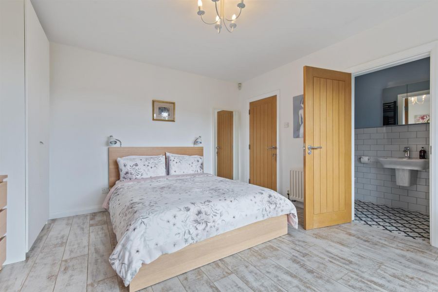 Cairnview, 120 Ballybarnes Road