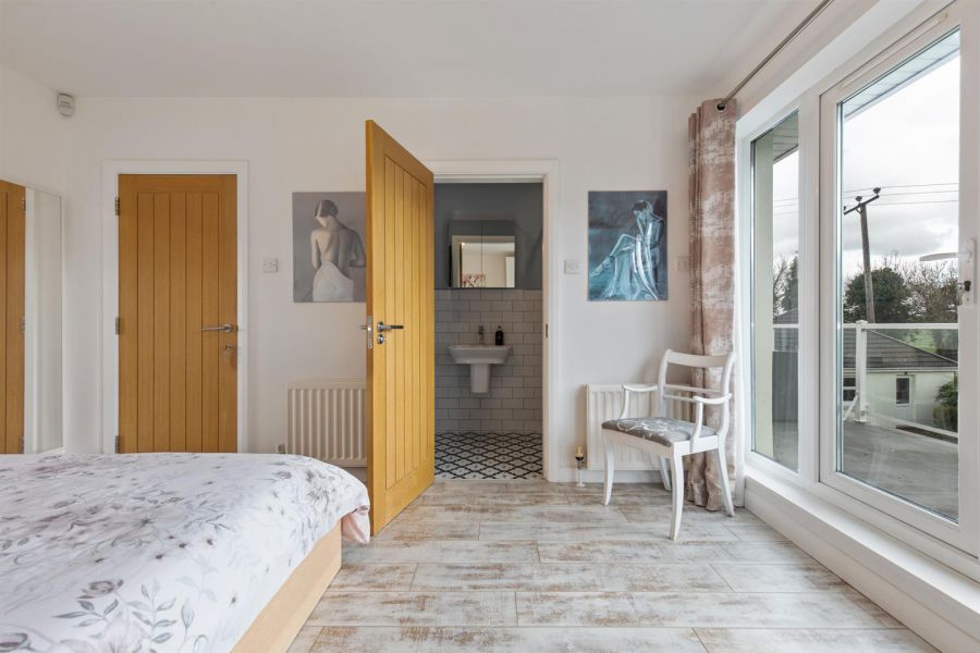 Cairnview, 120 Ballybarnes Road