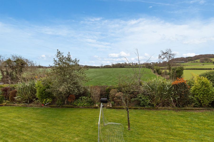 Cairnview, 120 Ballybarnes Road