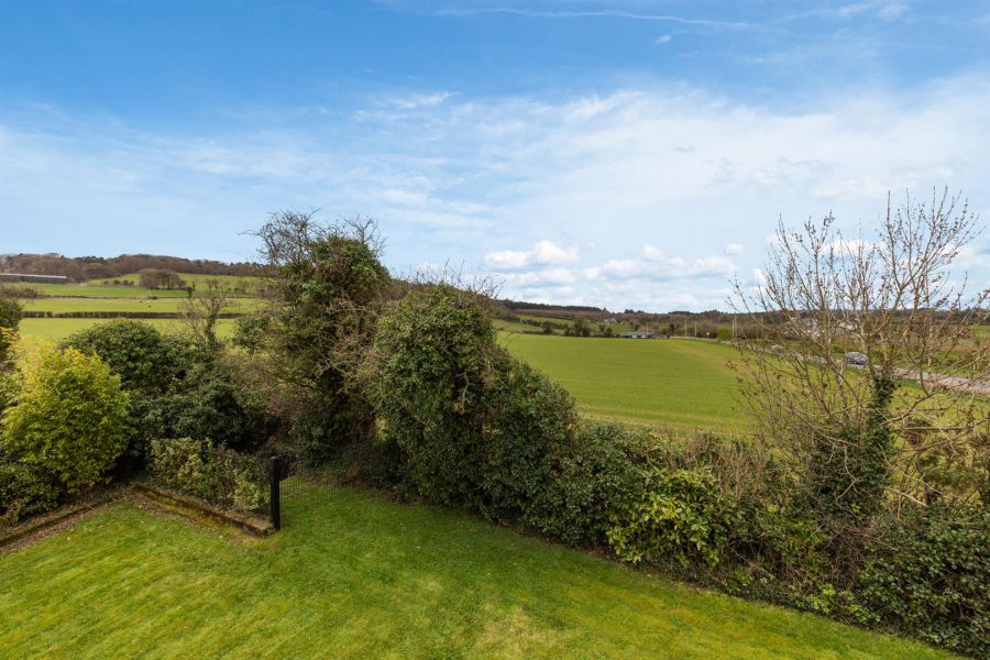 Cairnview, 120 Ballybarnes Road