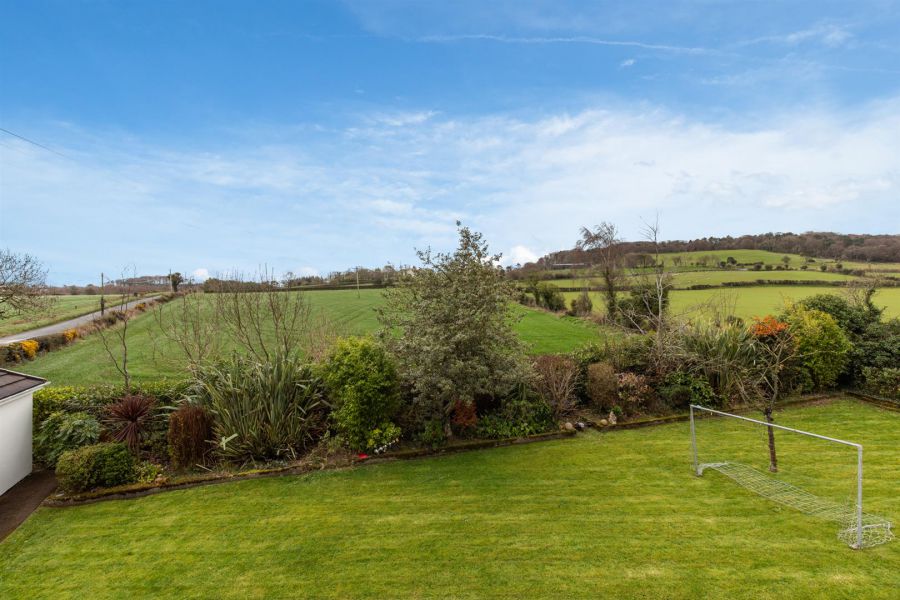 Cairnview, 120 Ballybarnes Road