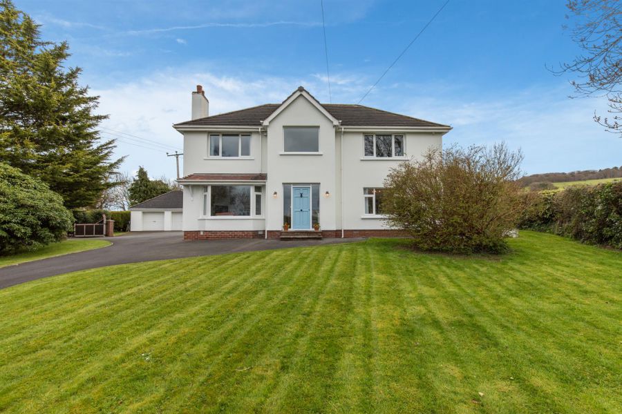 Cairnview, 120 Ballybarnes Road