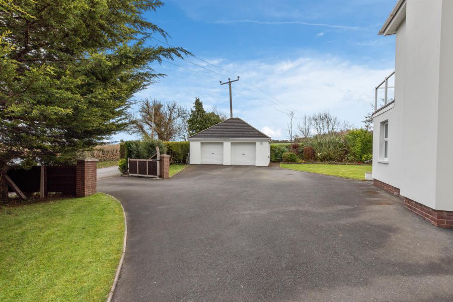 Cairnview, 120 Ballybarnes Road