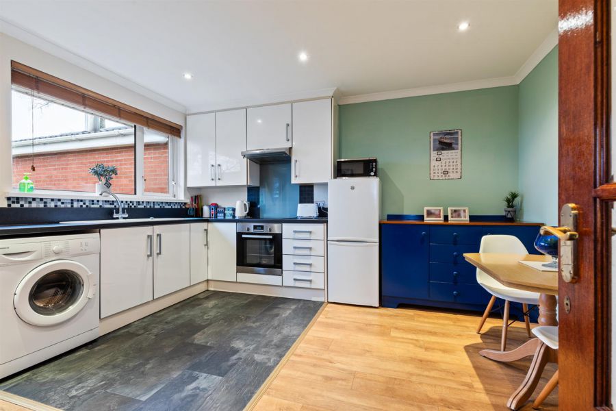 30 Heathermount Court