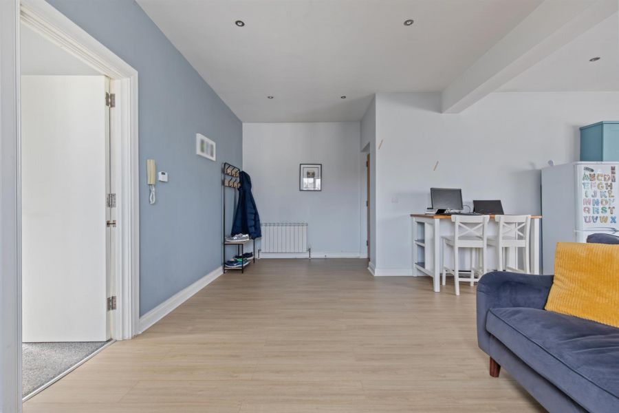 Apt 14 Danescourt, 116 Donaghadee Road